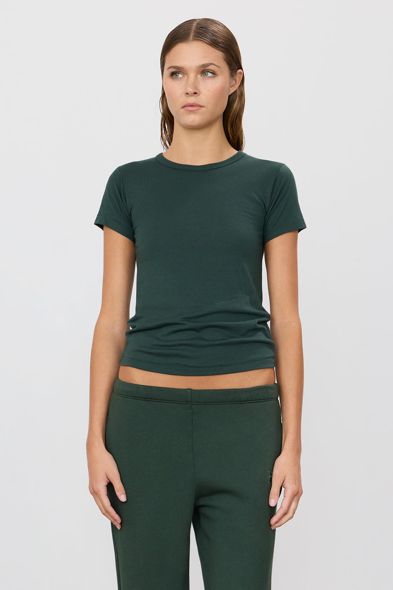 FITTED CREWNECK SHORT SLEEVE T-SHIRT