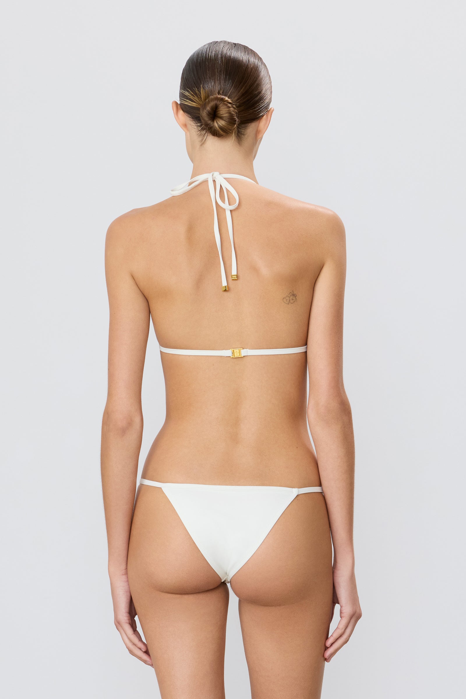 THEA BOTTOM - ÉTERNE