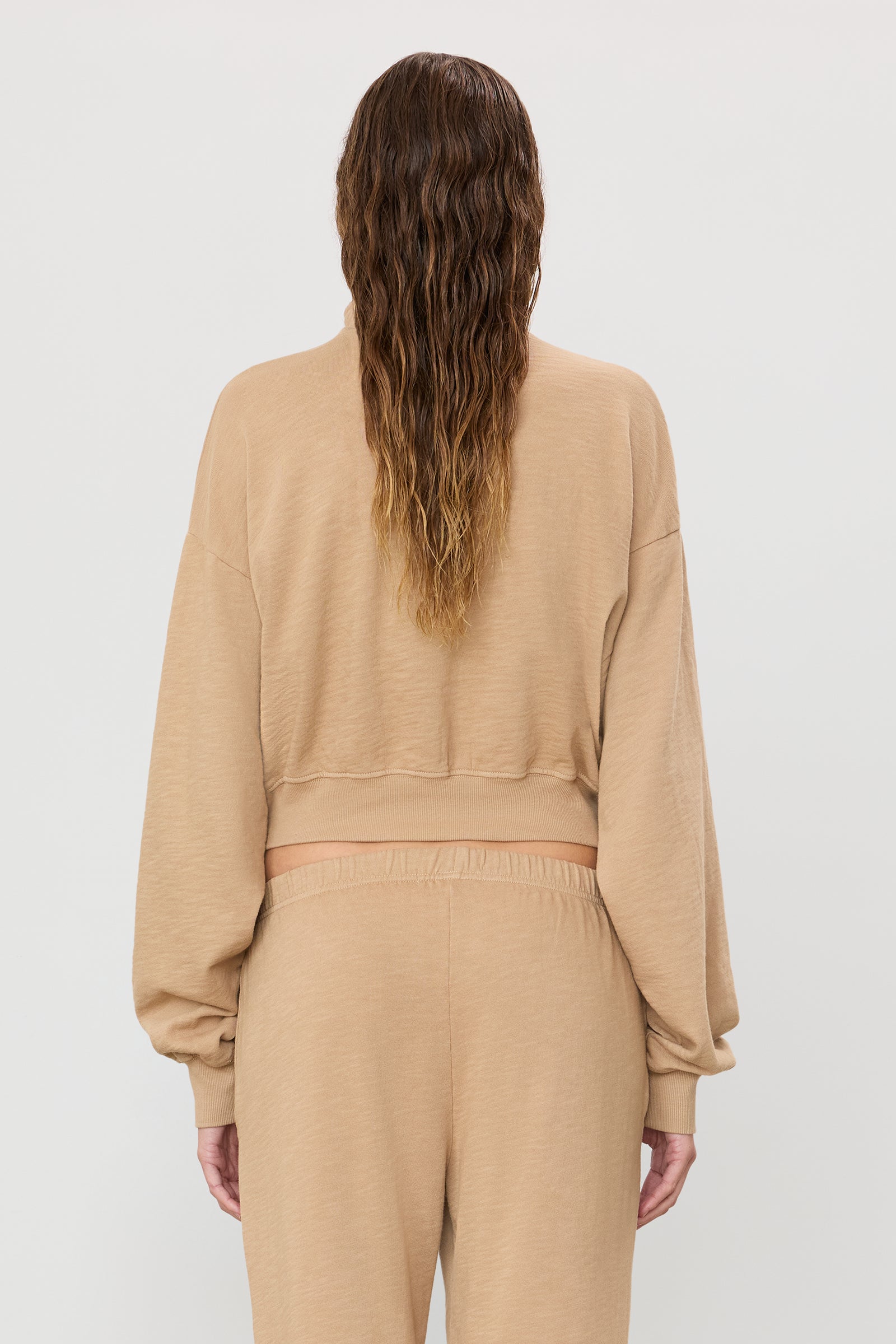 CROPPED HALF-ZIP SWEATSHIRT - ÉTERNE