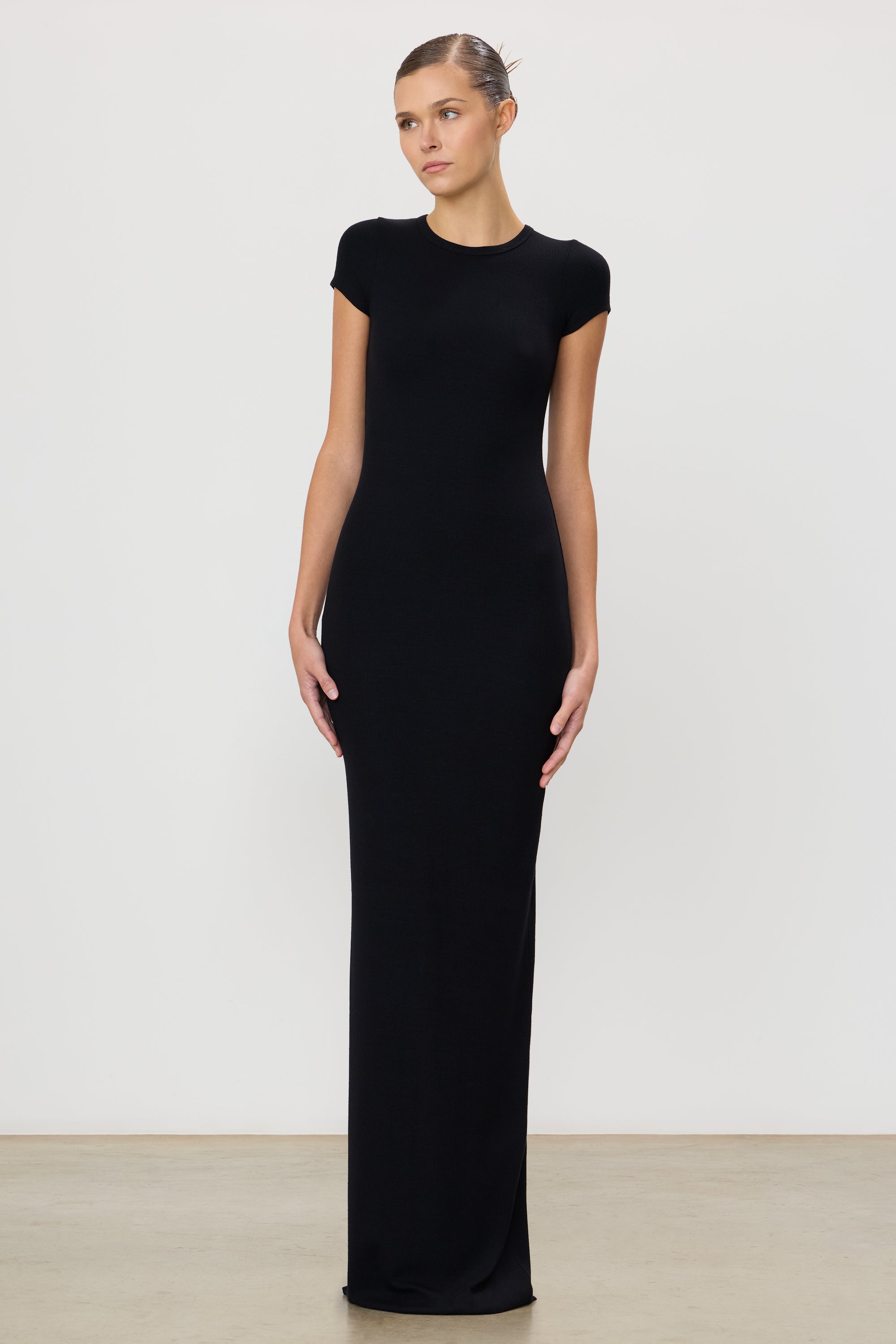 Eterne - Cap Sleeve Maxi Dress in Black S Eterne - Cap Sleeve Maxi Dress in Black S