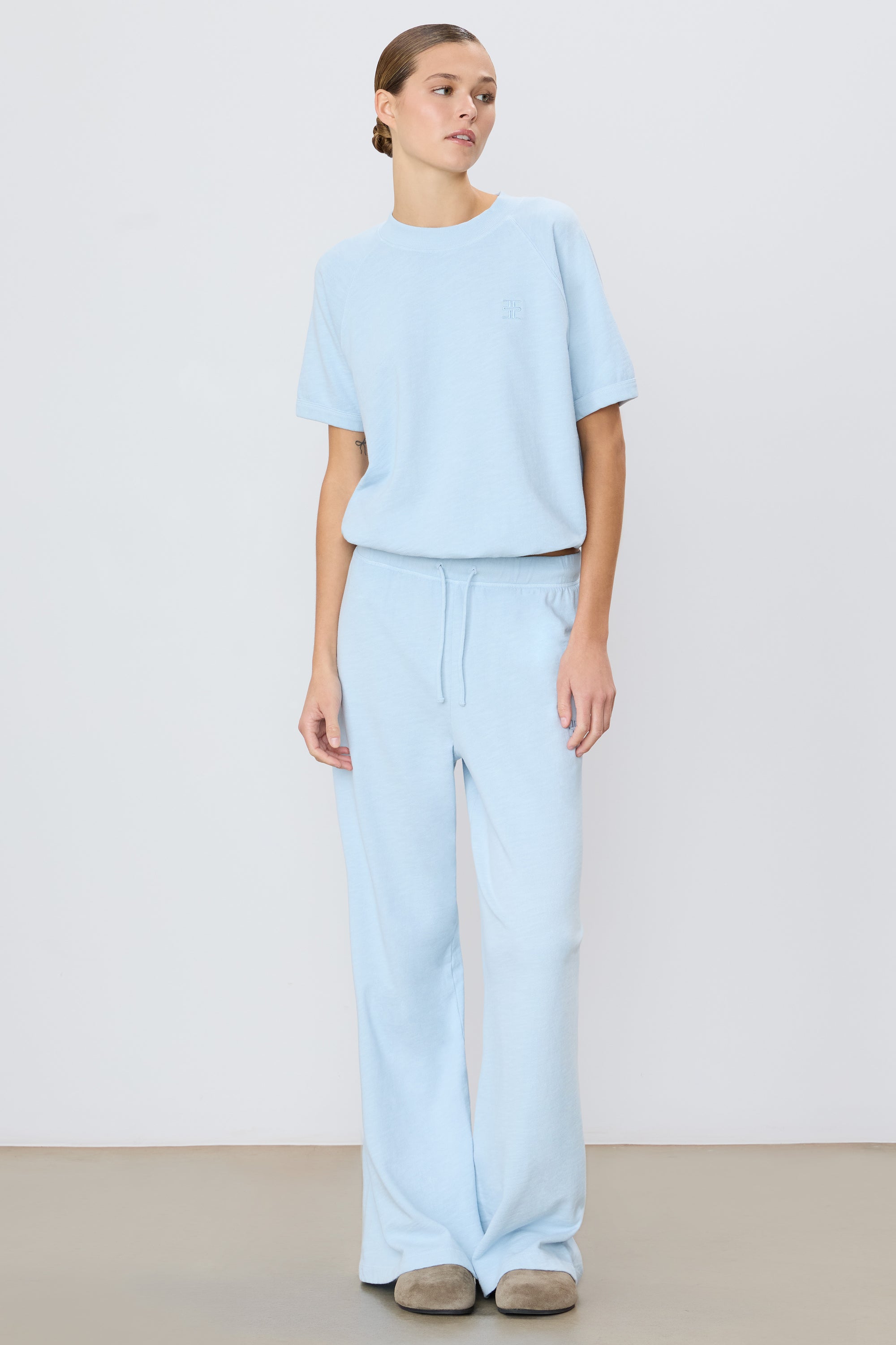 DRAWSTRING WIDE LEG SWEATPANT - ÉTERNE
