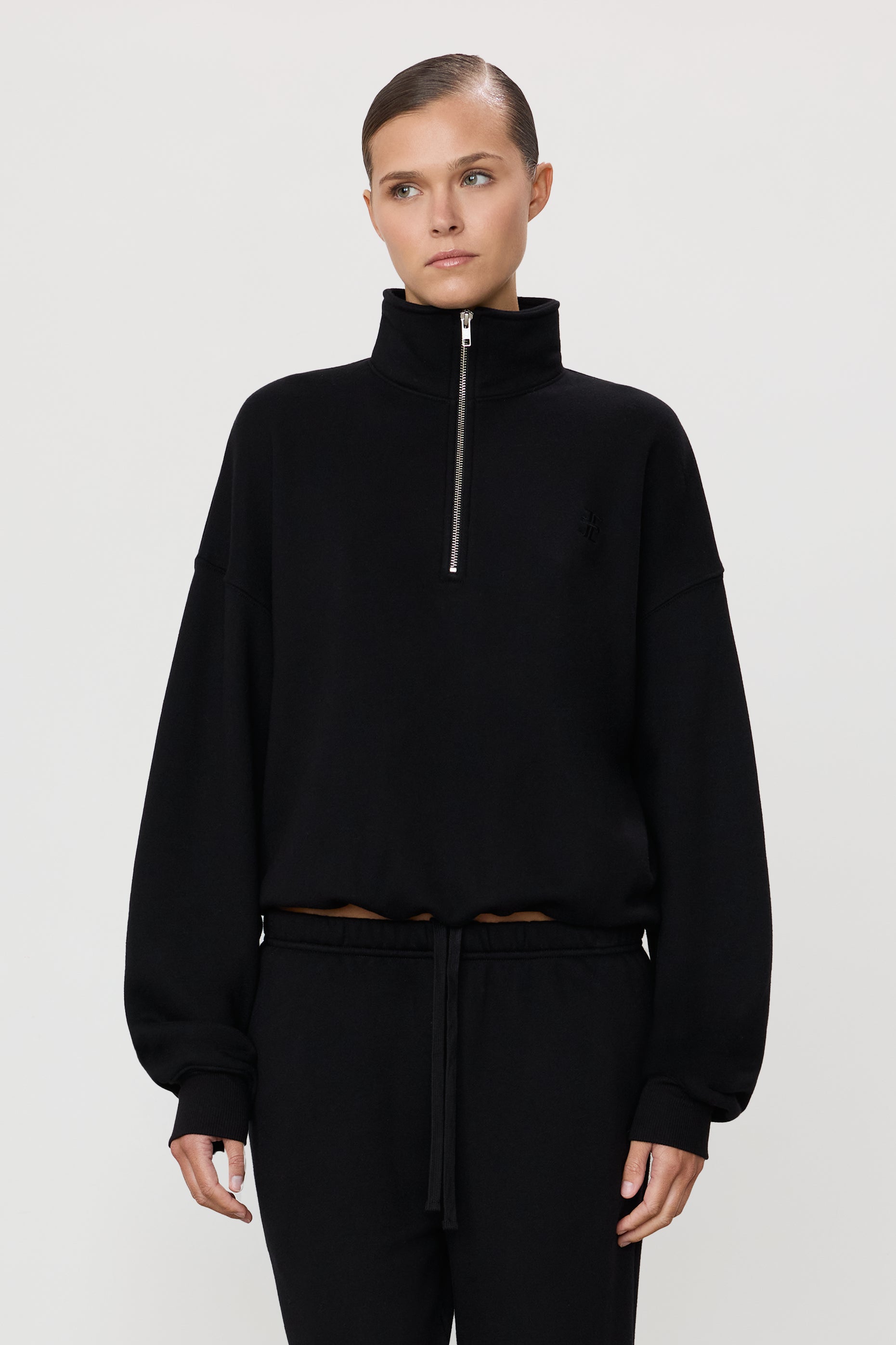 OVERSIZED HALF-ZIP SWEATSHIRT - ÉTERNE