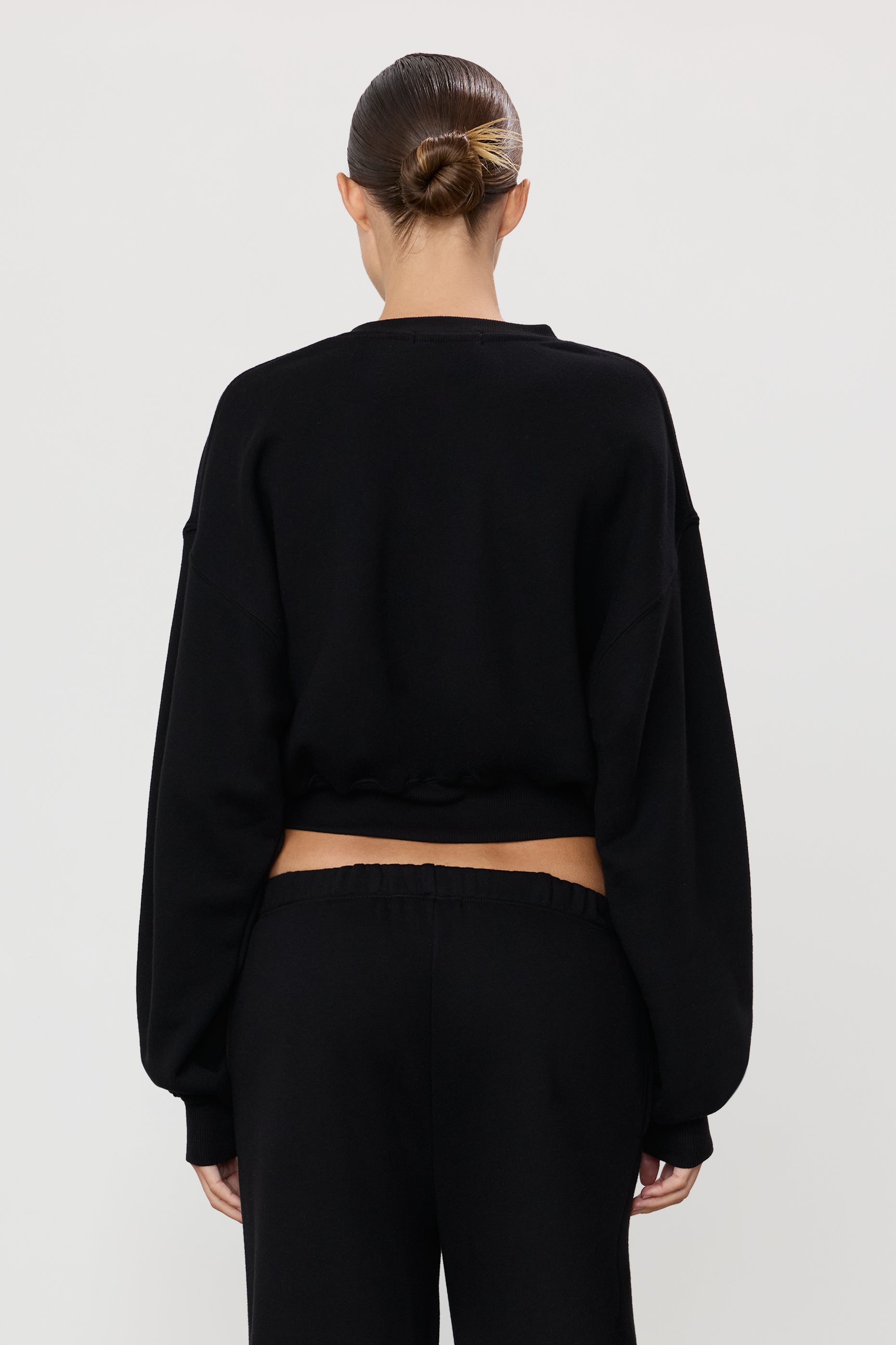 CROPPED CREWNECK SWEATSHIRT - ÉTERNE