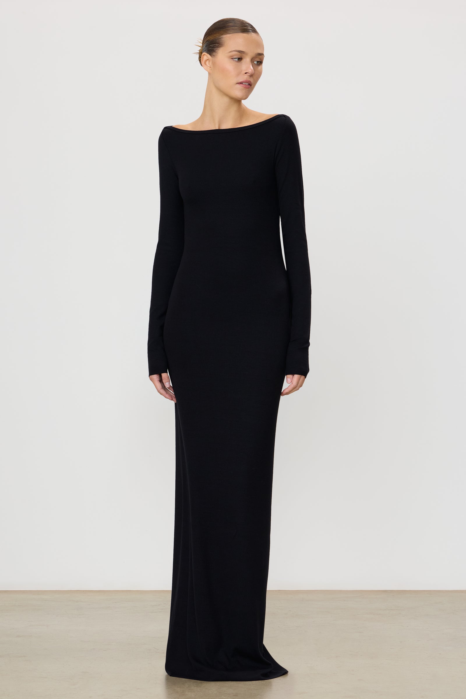 Eterne Long Sleeve Boatneck Maxi Dress in Black