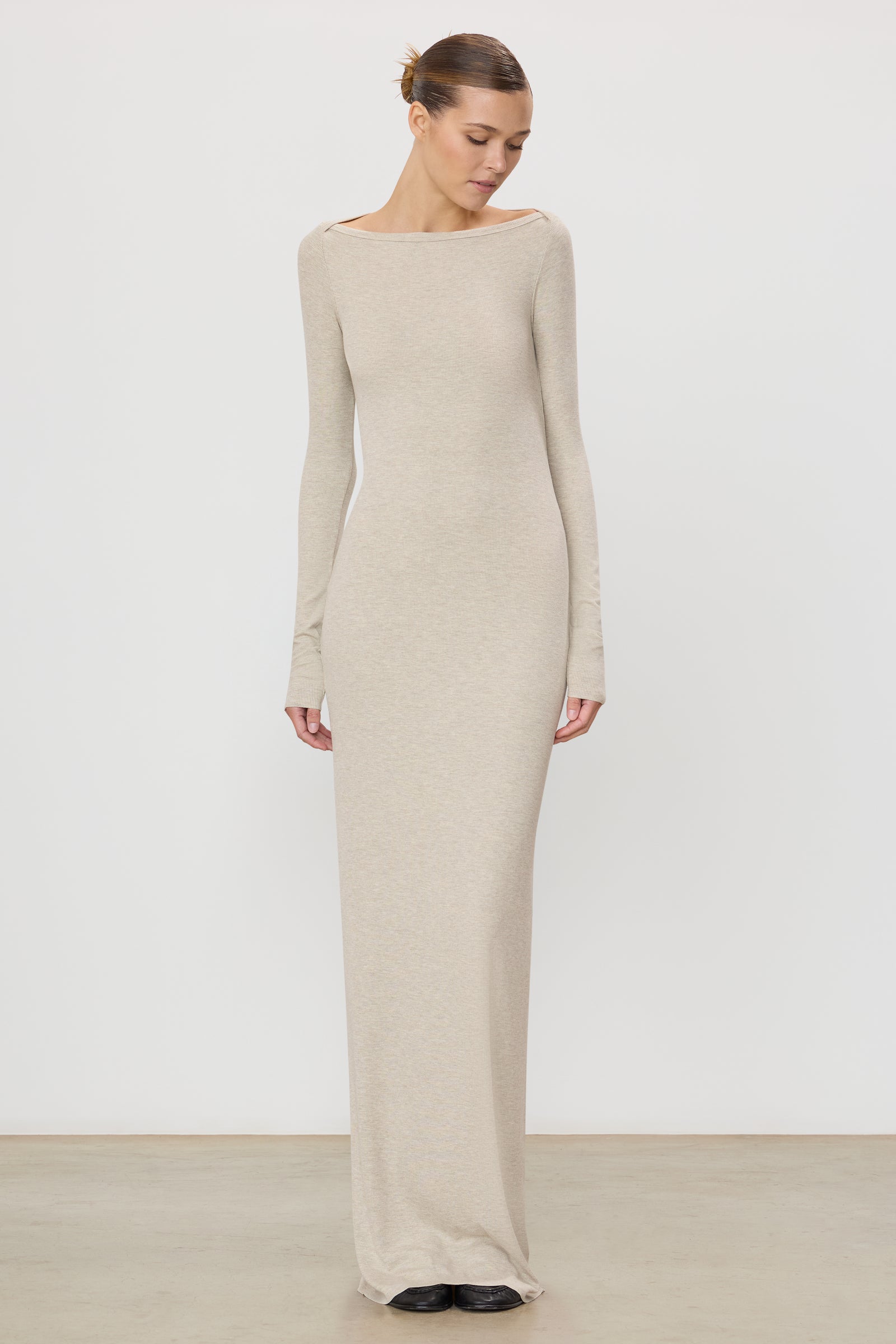 LONG SLEEVE BOATNECK MAXI DRESS