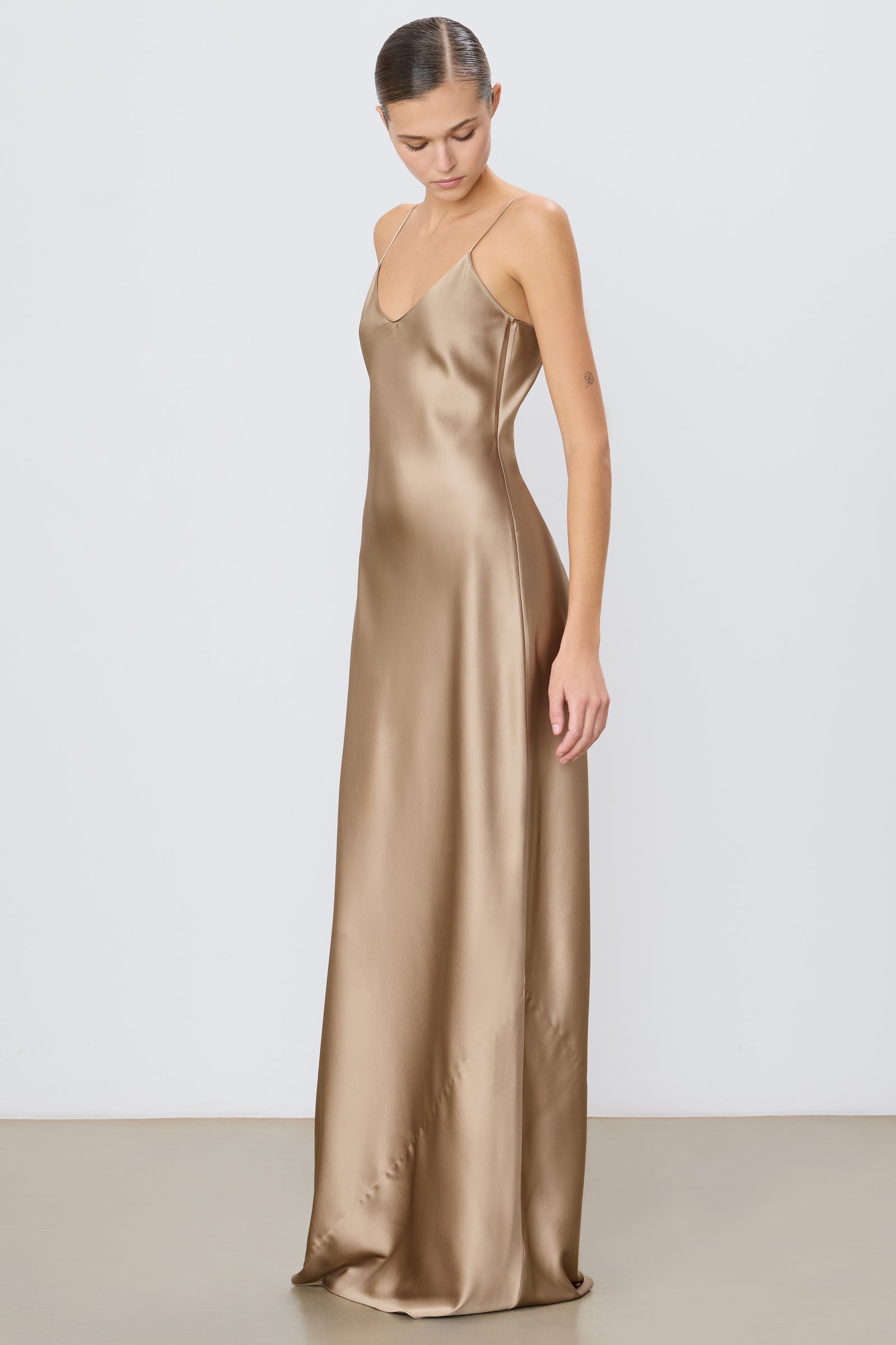 MILA MAXI DRESS - ÉTERNE