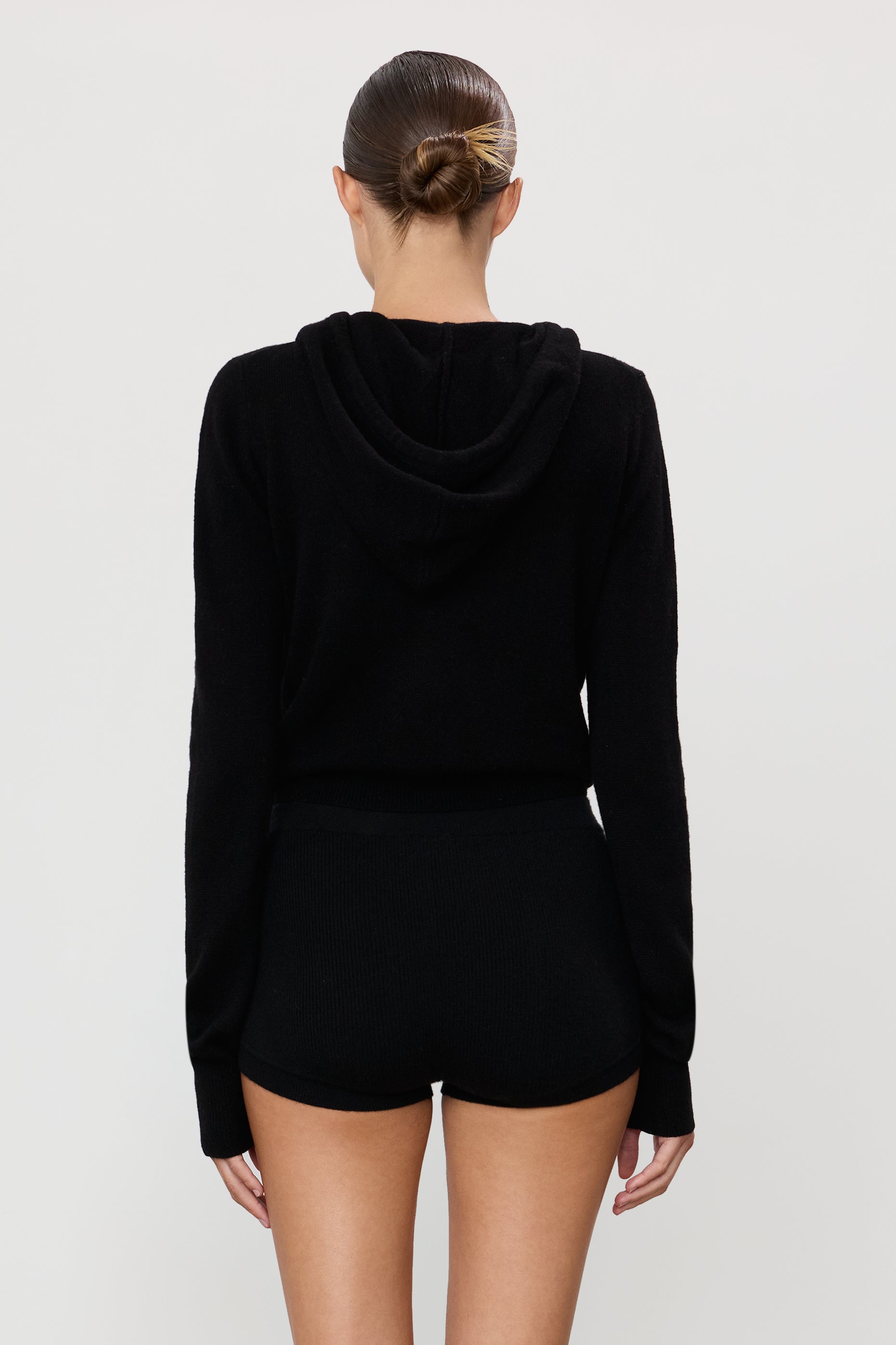 Fox Sweater | Midweight Cashmere | Black