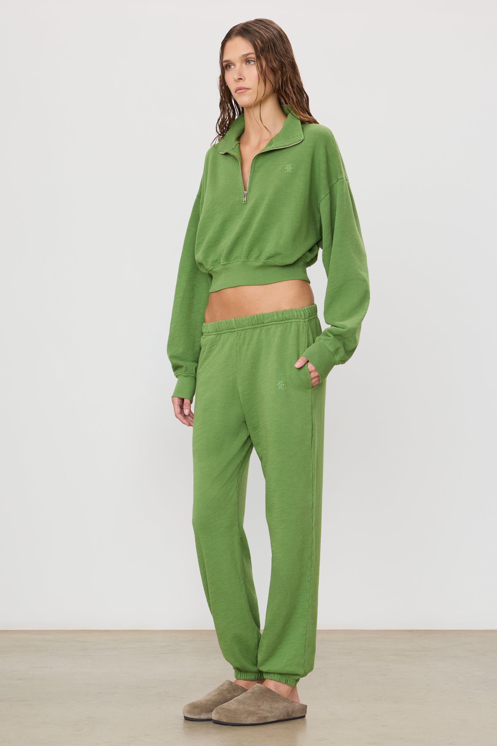 BOYFRIEND POCKET SWEATPANT - ÉTERNE