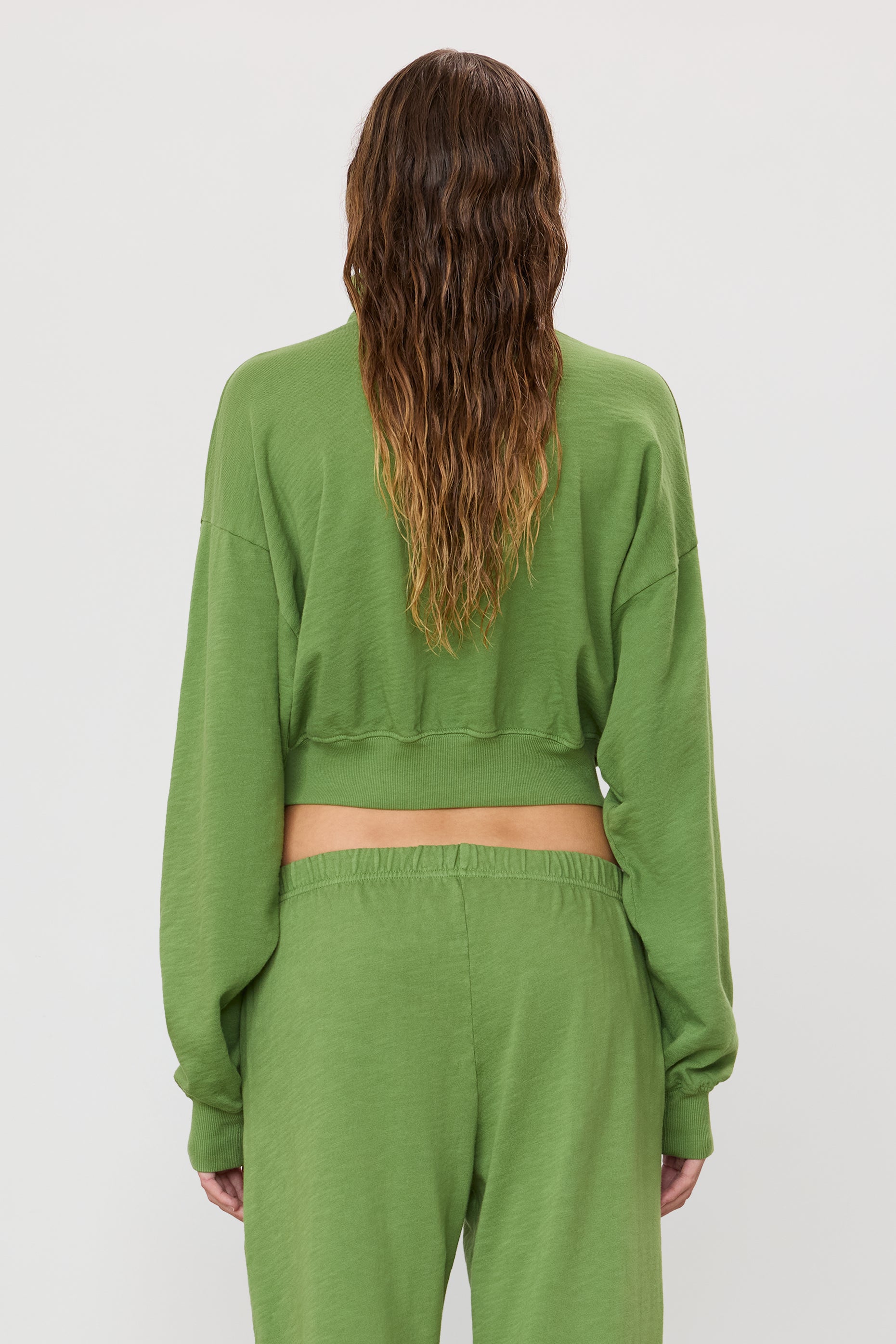 CROPPED HALF-ZIP SWEATSHIRT - ÉTERNE