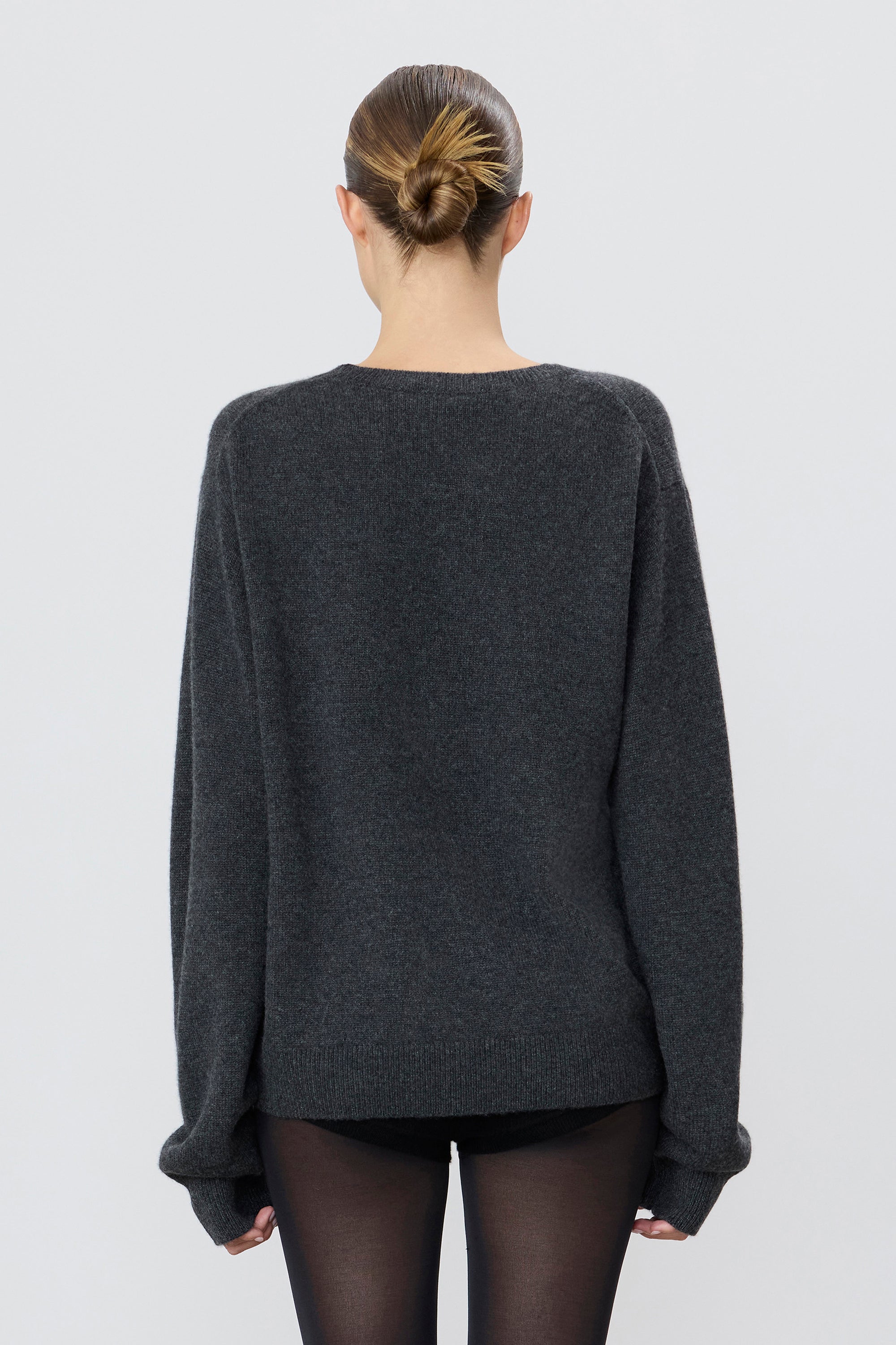 ÉTERNE JAMES SWEATER