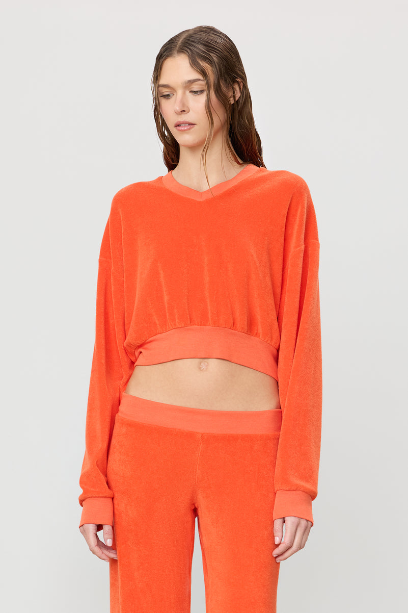 CROPPED V-NECK SWEATSHIRT - ÉTERNE