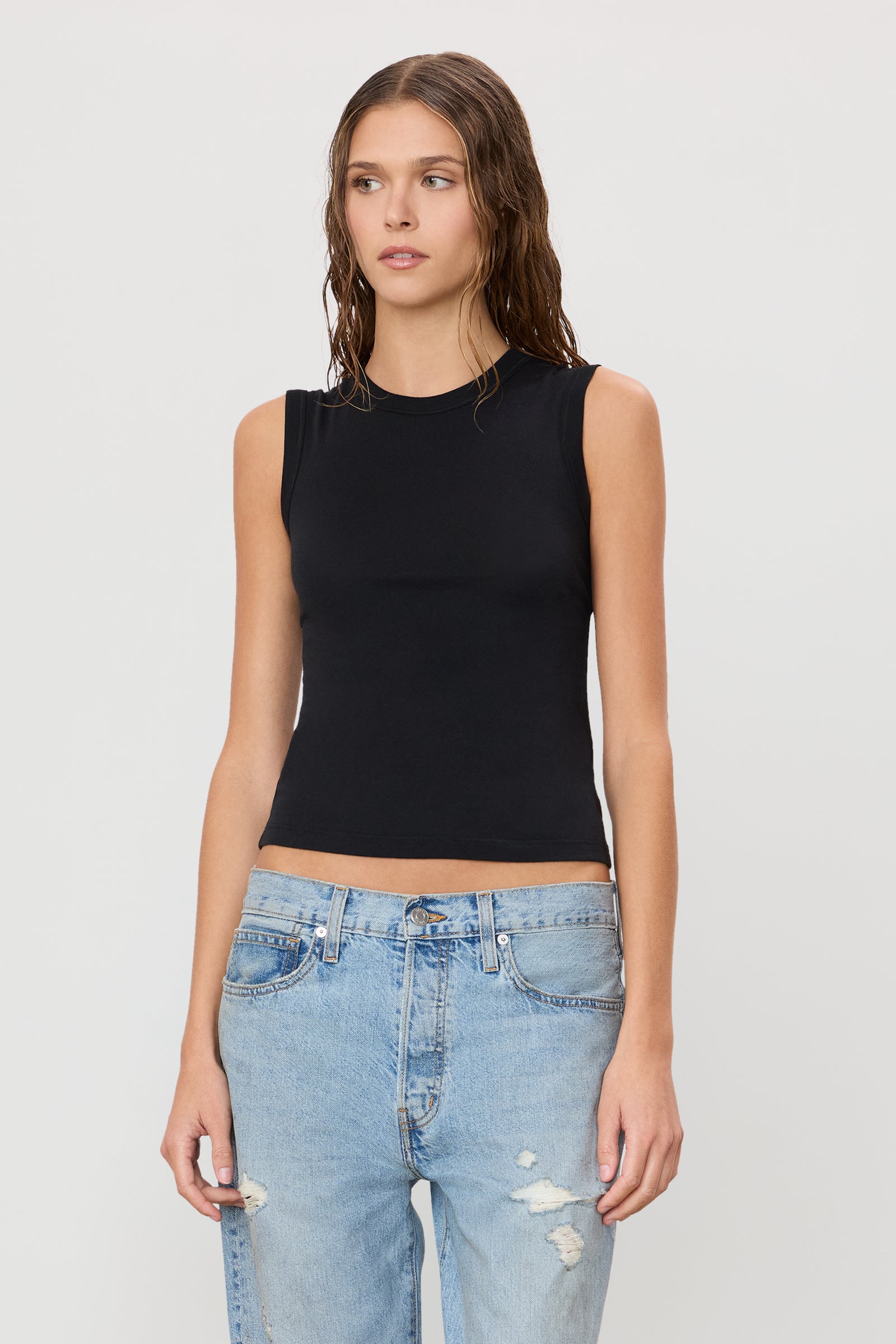 FITTED MUSCLE TANK - ÉTERNE