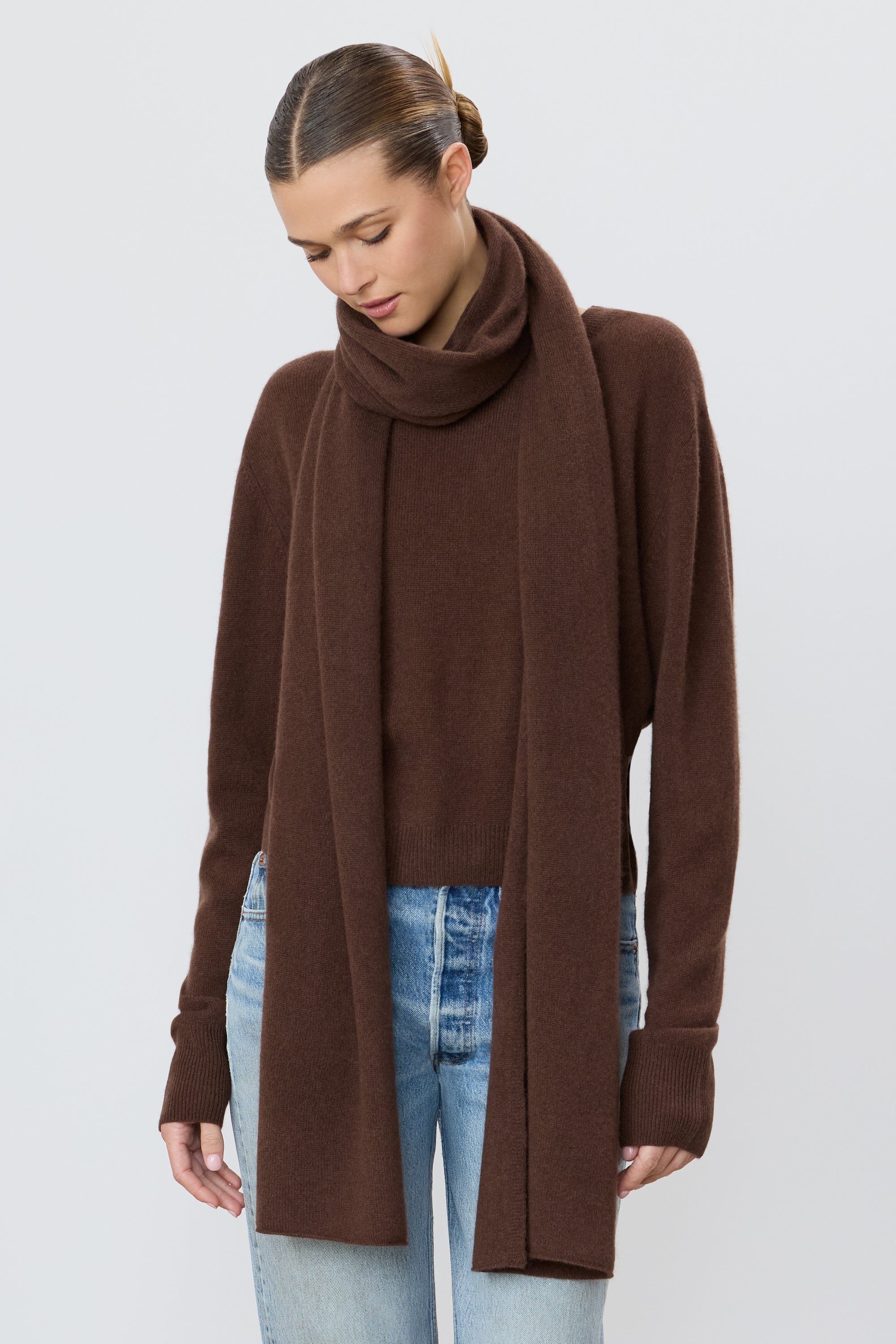 LUCA SCARF - ÉTERNE