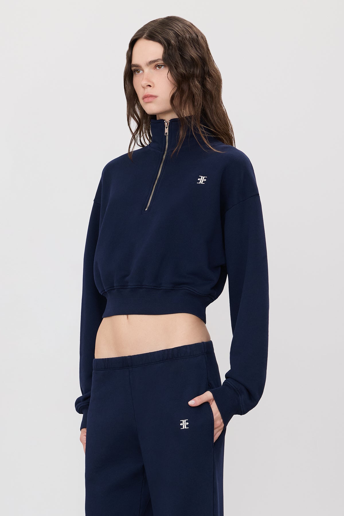 CROPPED HALF-ZIP SWEATSHIRT - ÉTERNE