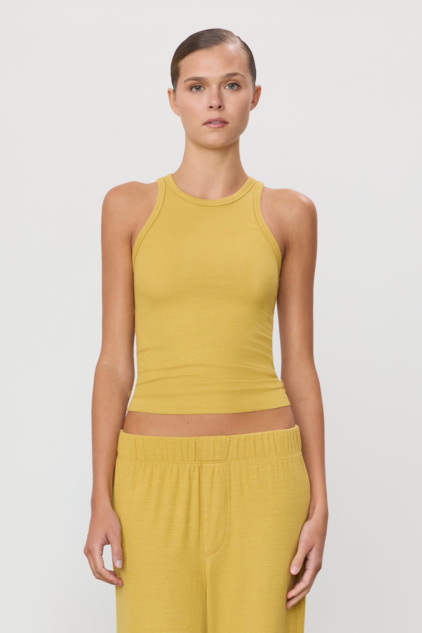 HIGH NECK FITTED TANK - ÉTERNE