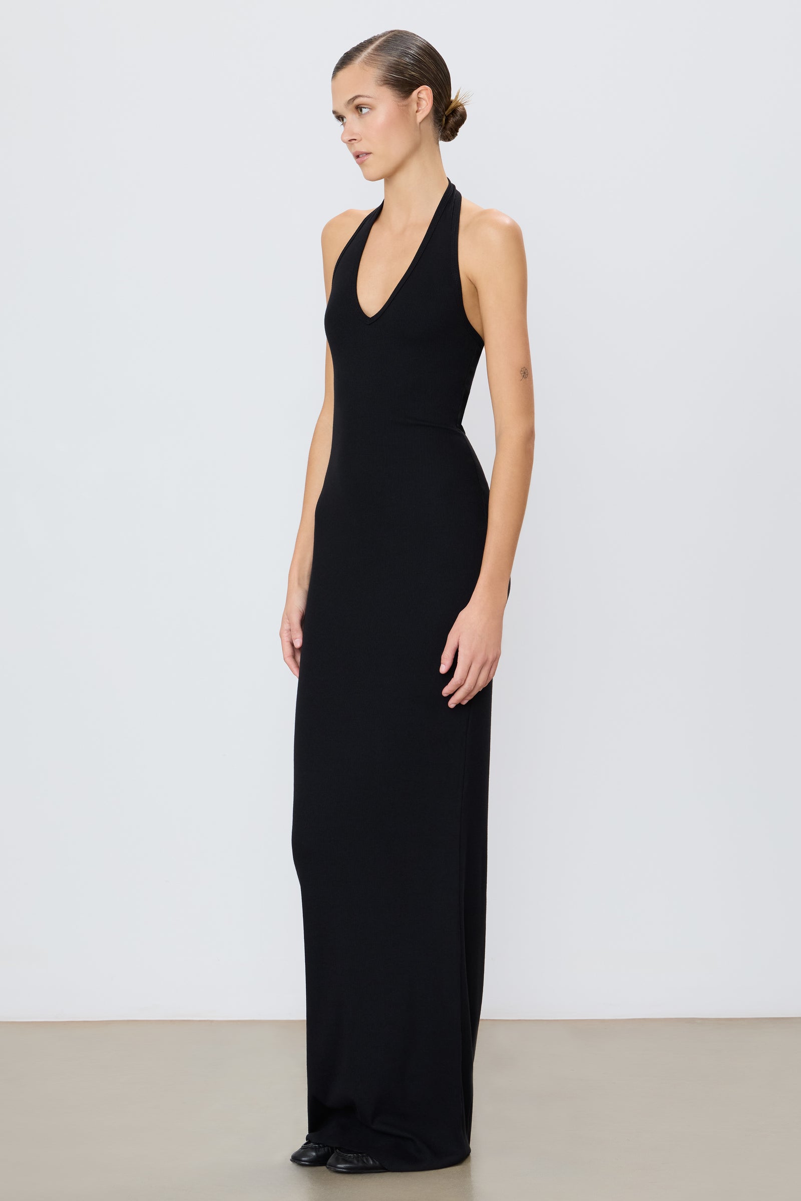 Eterne Halter Maxi Dress Black / S Eterne Halter Maxi Dress Black / S