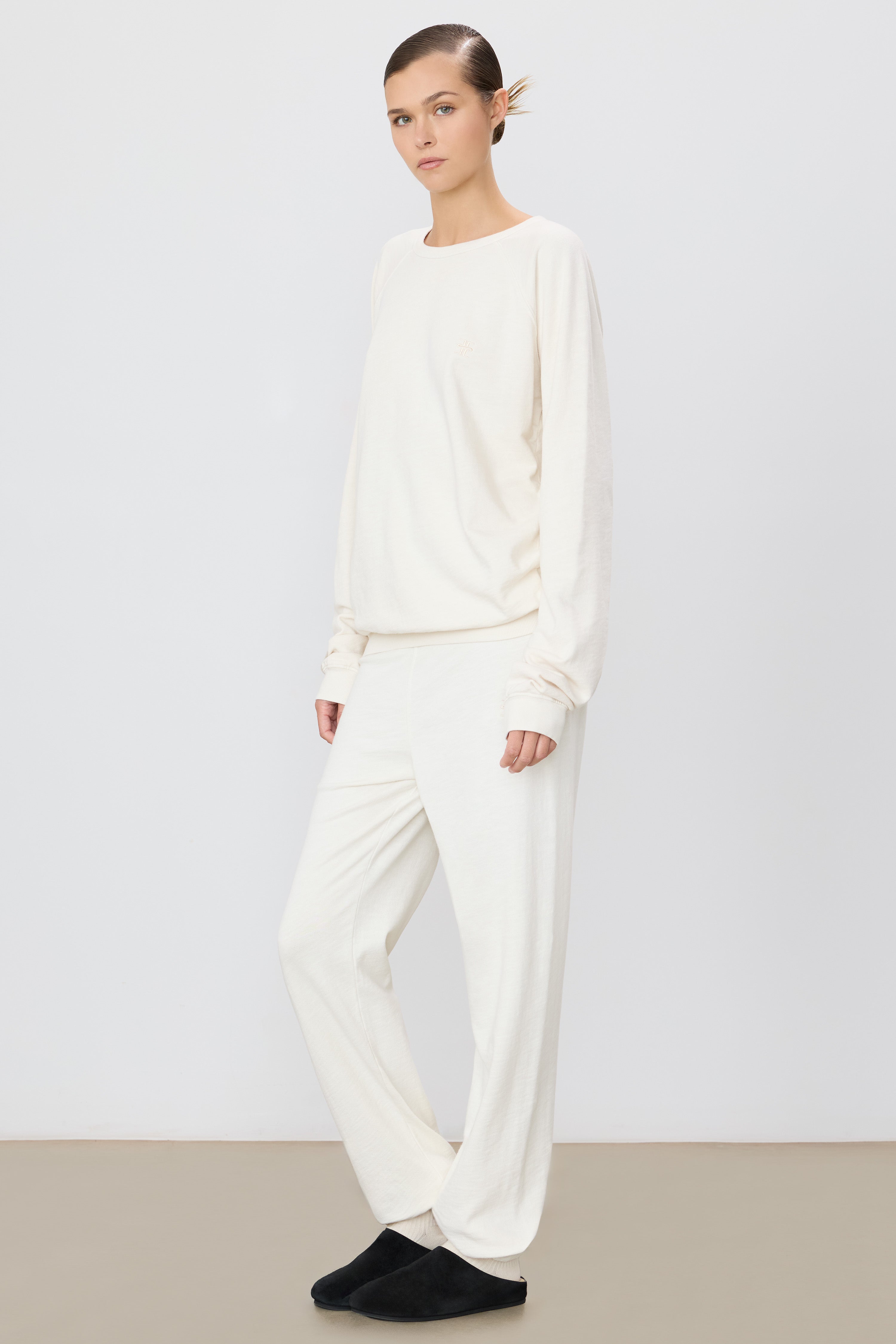 CLASSIC SWEATPANT