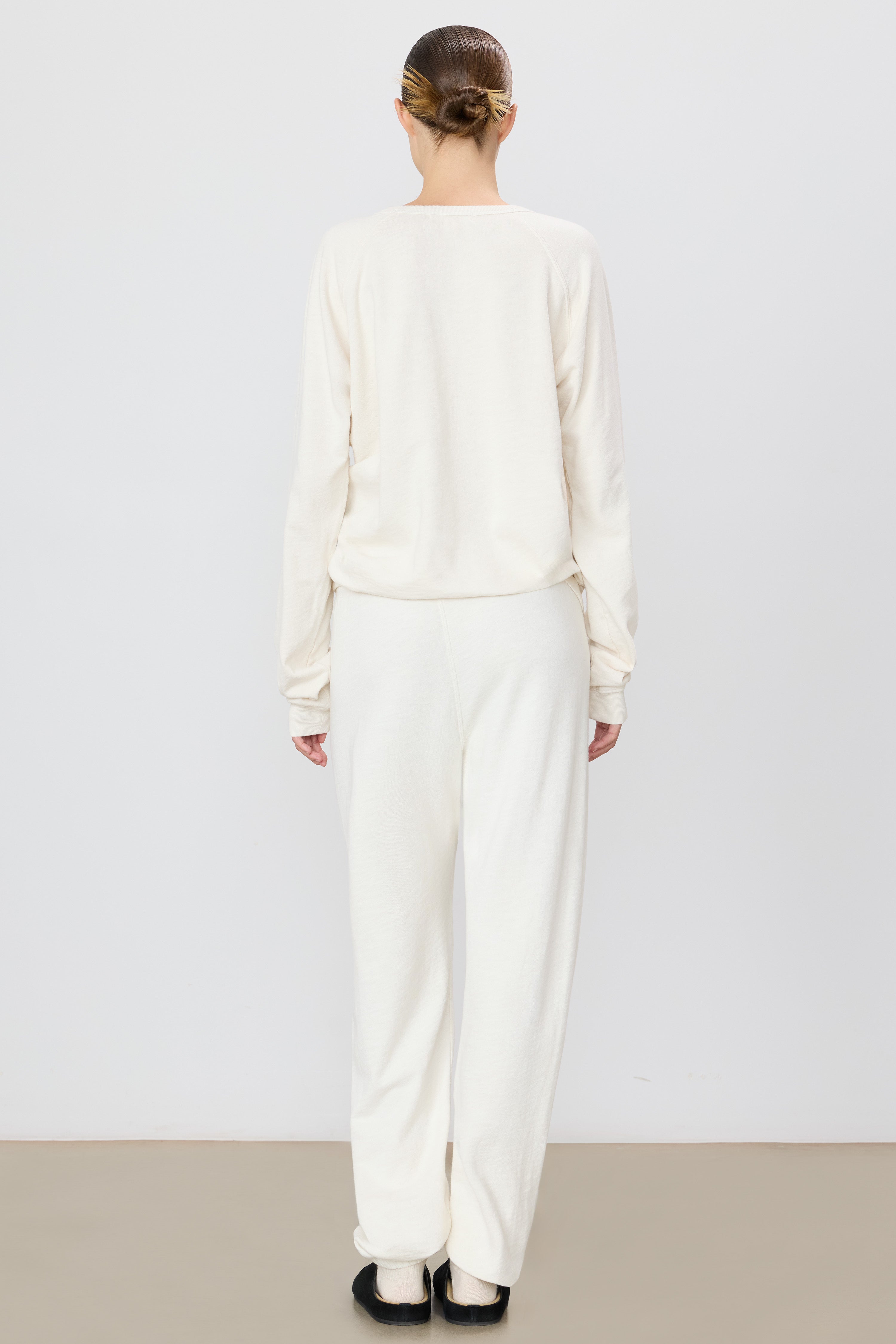 CLASSIC SWEATPANT