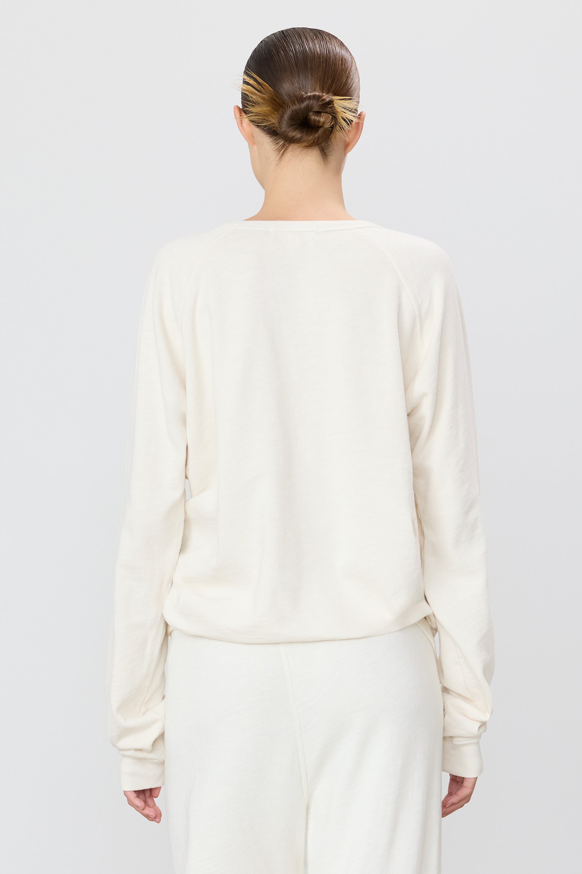 OVERSIZED RAGLAN SWEATSHIRT - ÉTERNE