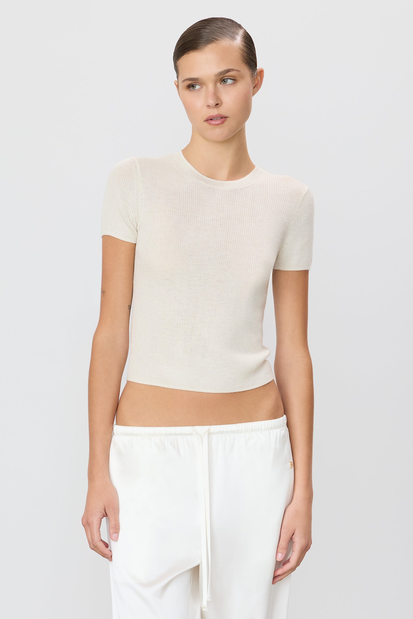 ÉTERNE RIB STITCH BABY TEE