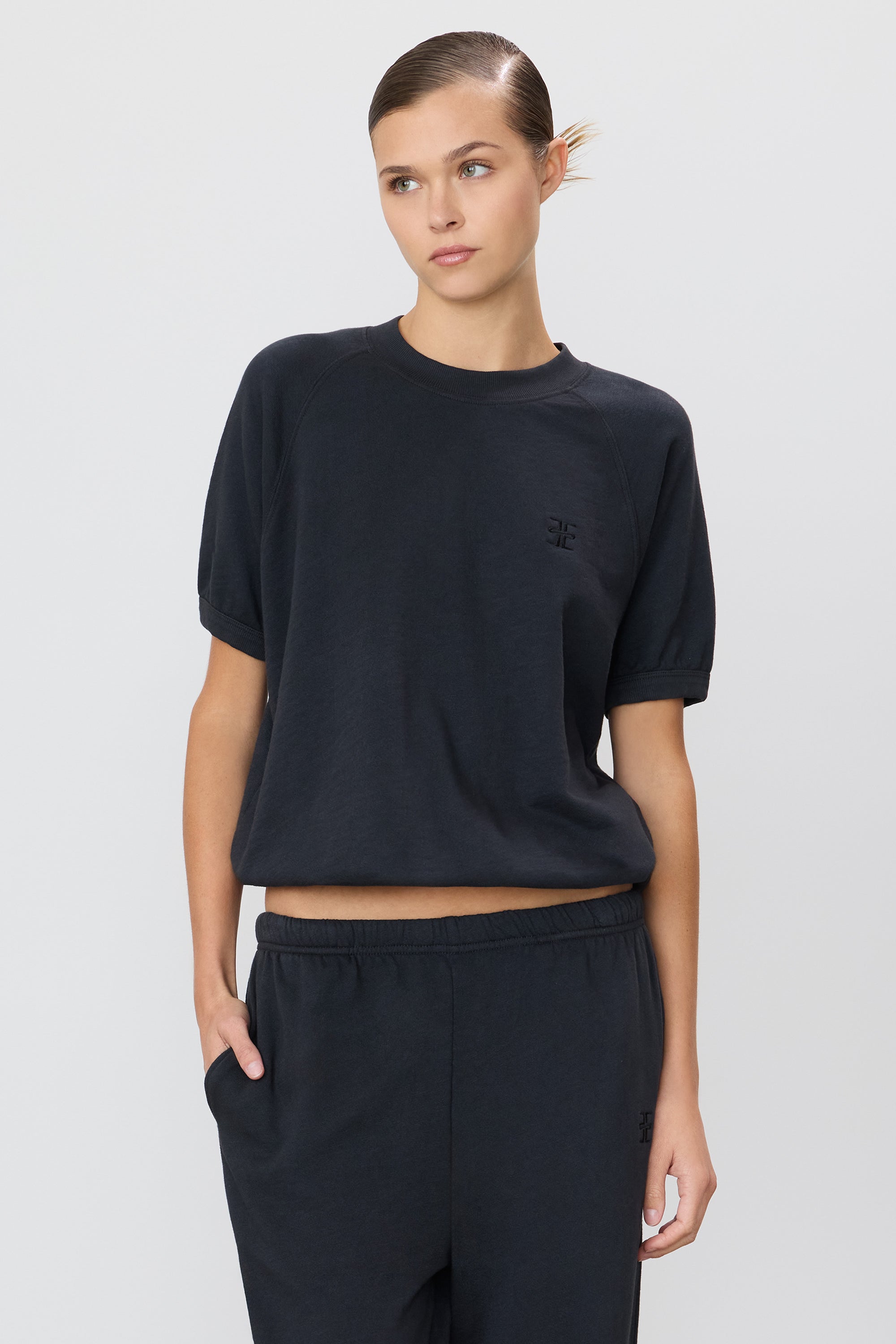 ÉTERNE Short Sleeve Raglan Sweatshirt