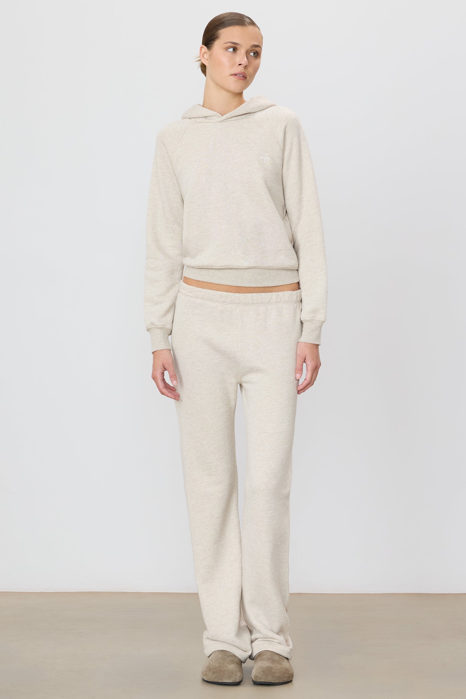 STRAIGHT LEG SWEATPANT - ÉTERNE