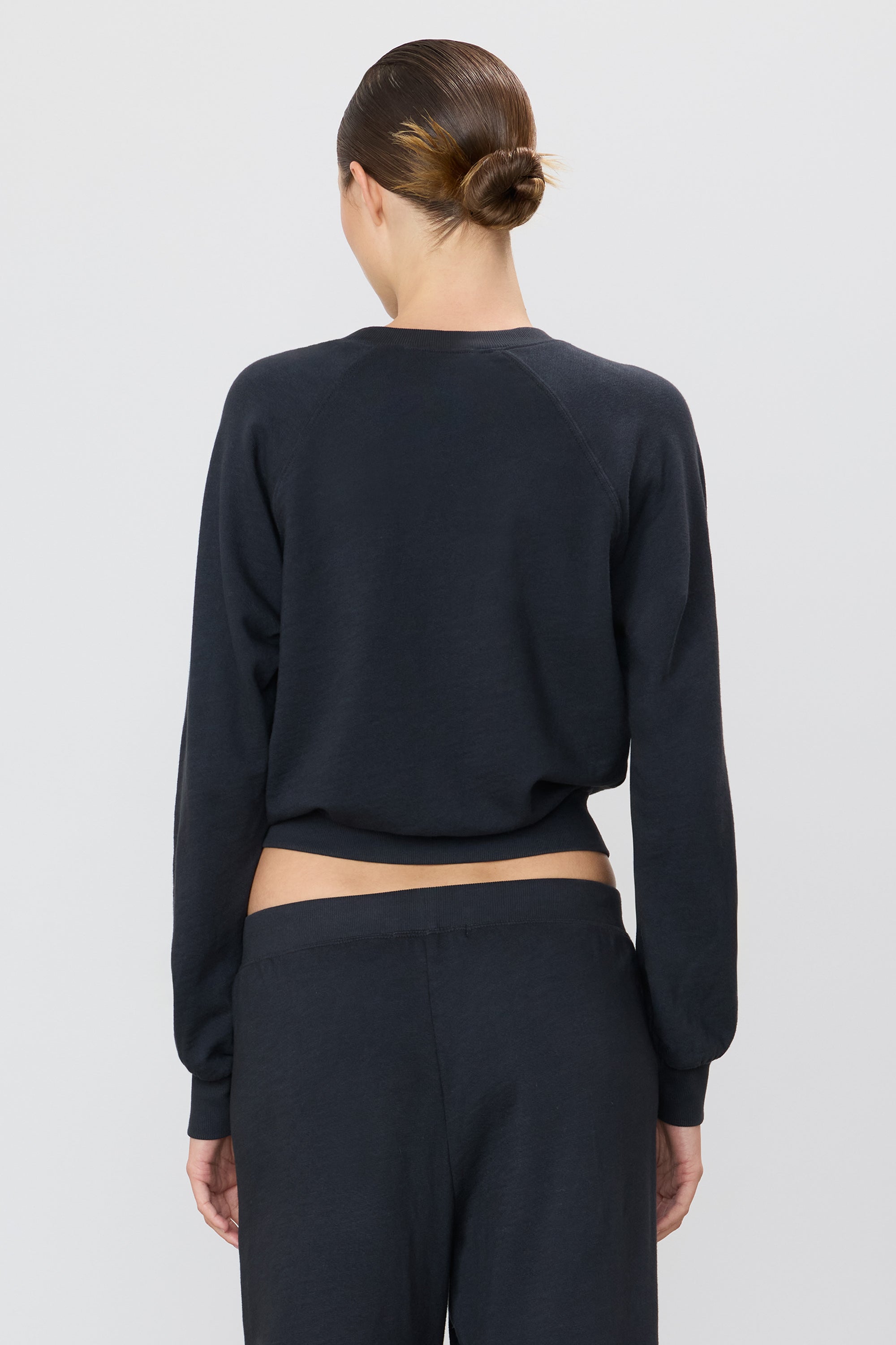 ÉTERNE SHRUNKEN RAGLAN SWEATSHIRT