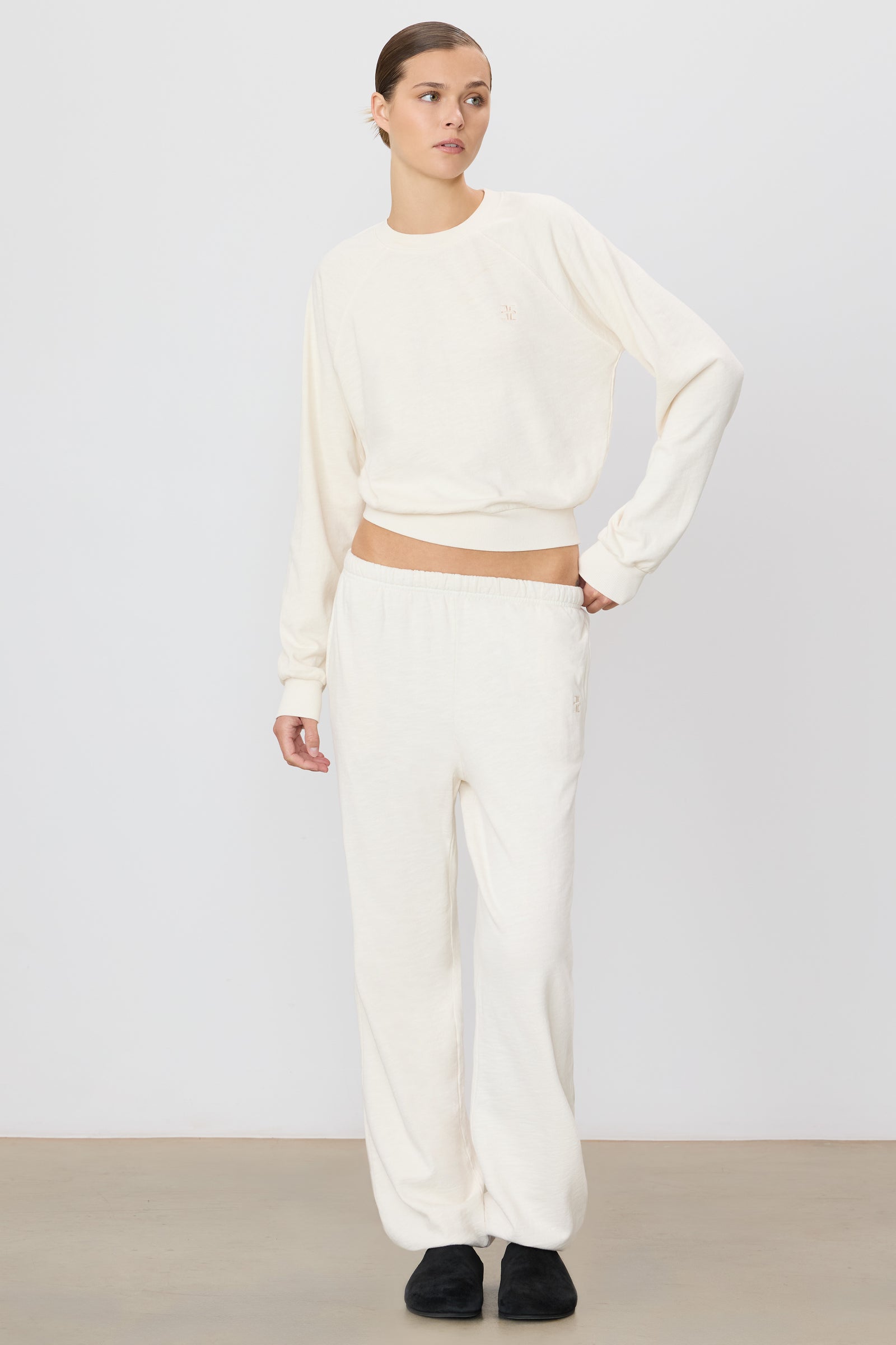 BOYFRIEND POCKET SWEATPANT - ÉTERNE