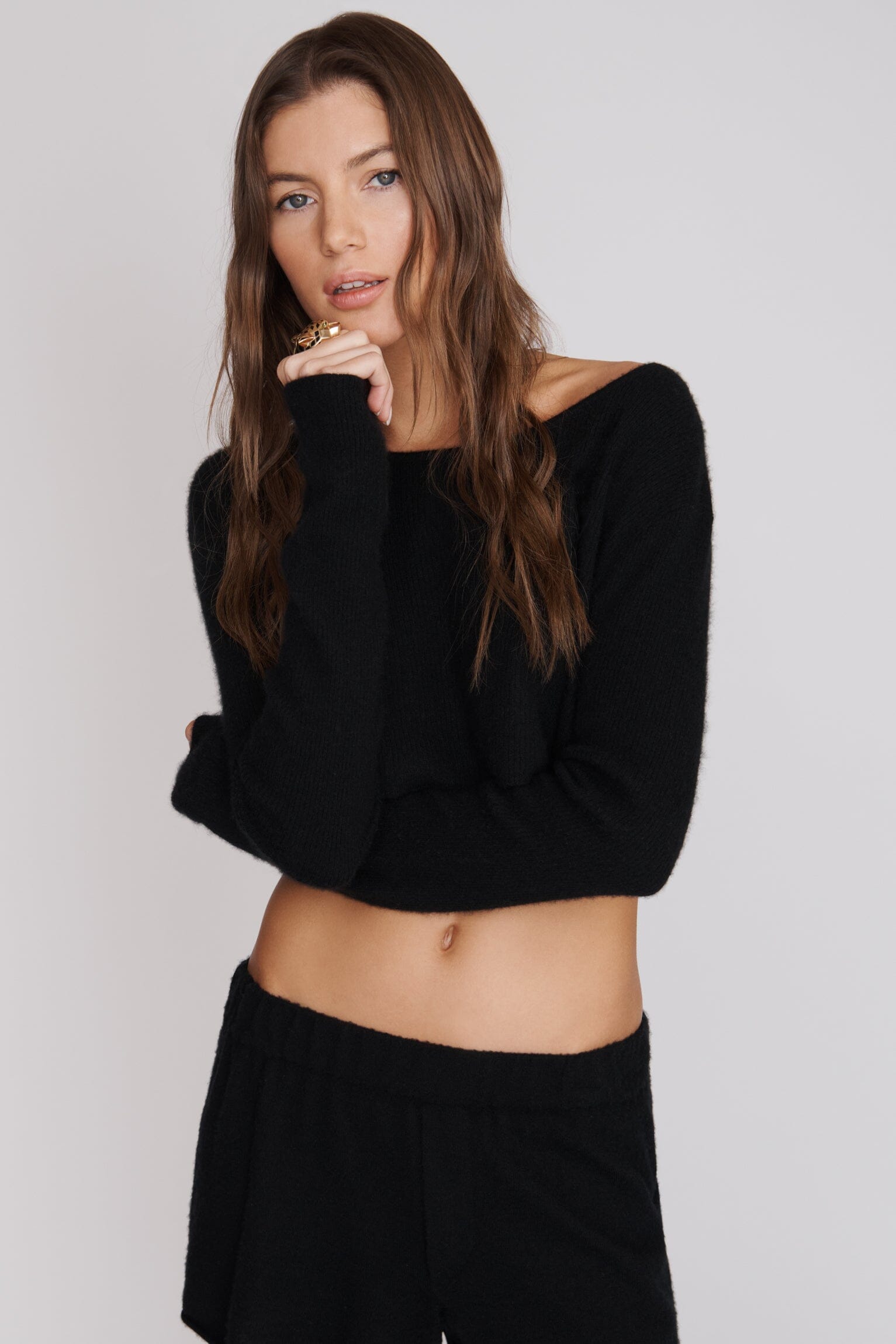 Cheyenne Cropped Top Black SWEATERS ÉTERNE 