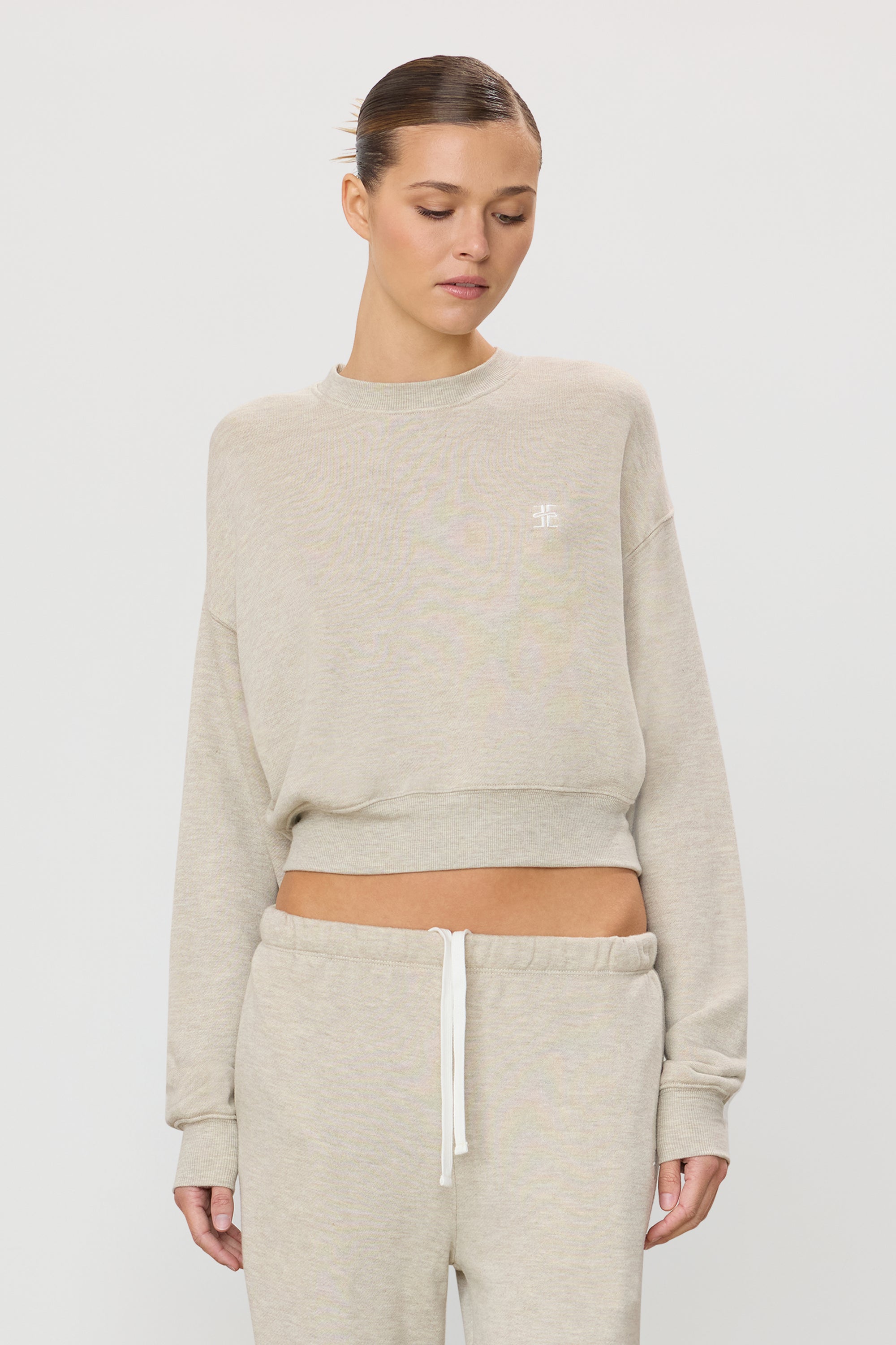 CROPPED CREWNECK SWEATSHIRT