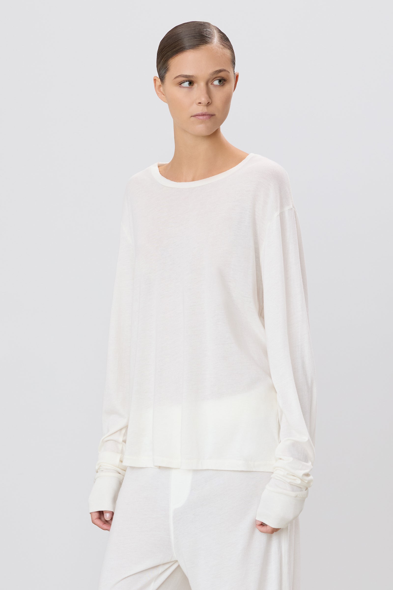 LONG SLEEVE BOYFRIEND T-SHIRT - ÉTERNE
