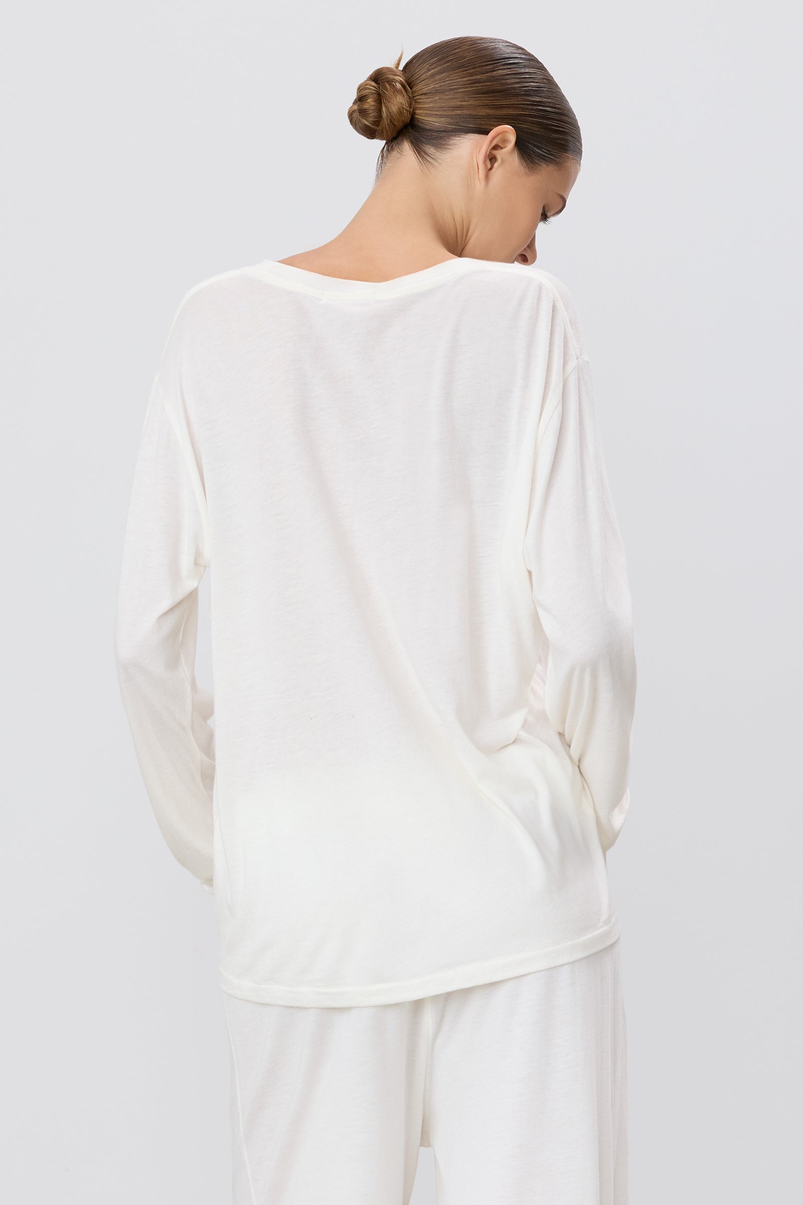 LONG SLEEVE BOYFRIEND T-SHIRT - ÉTERNE