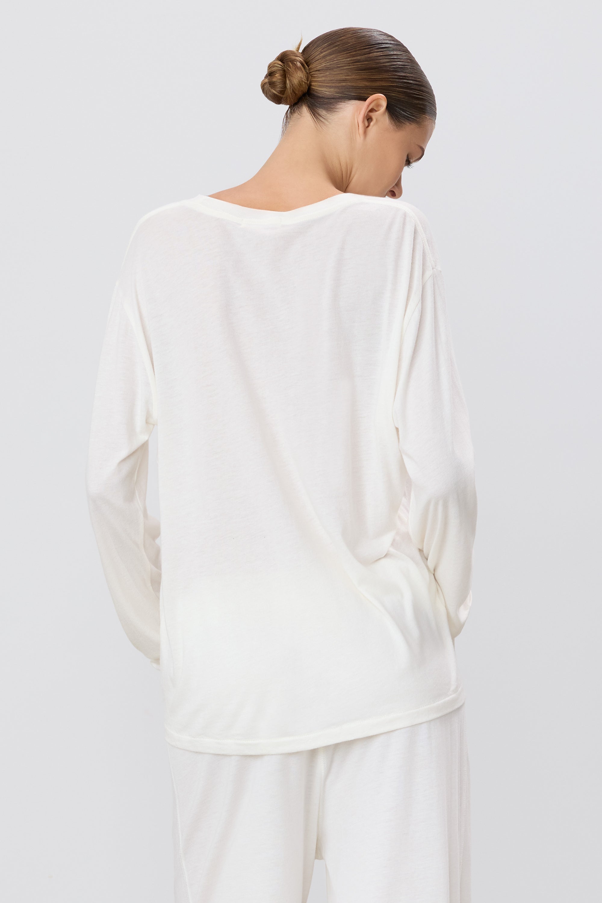 LONG SLEEVE BOYFRIEND T-SHIRT - ÉTERNE