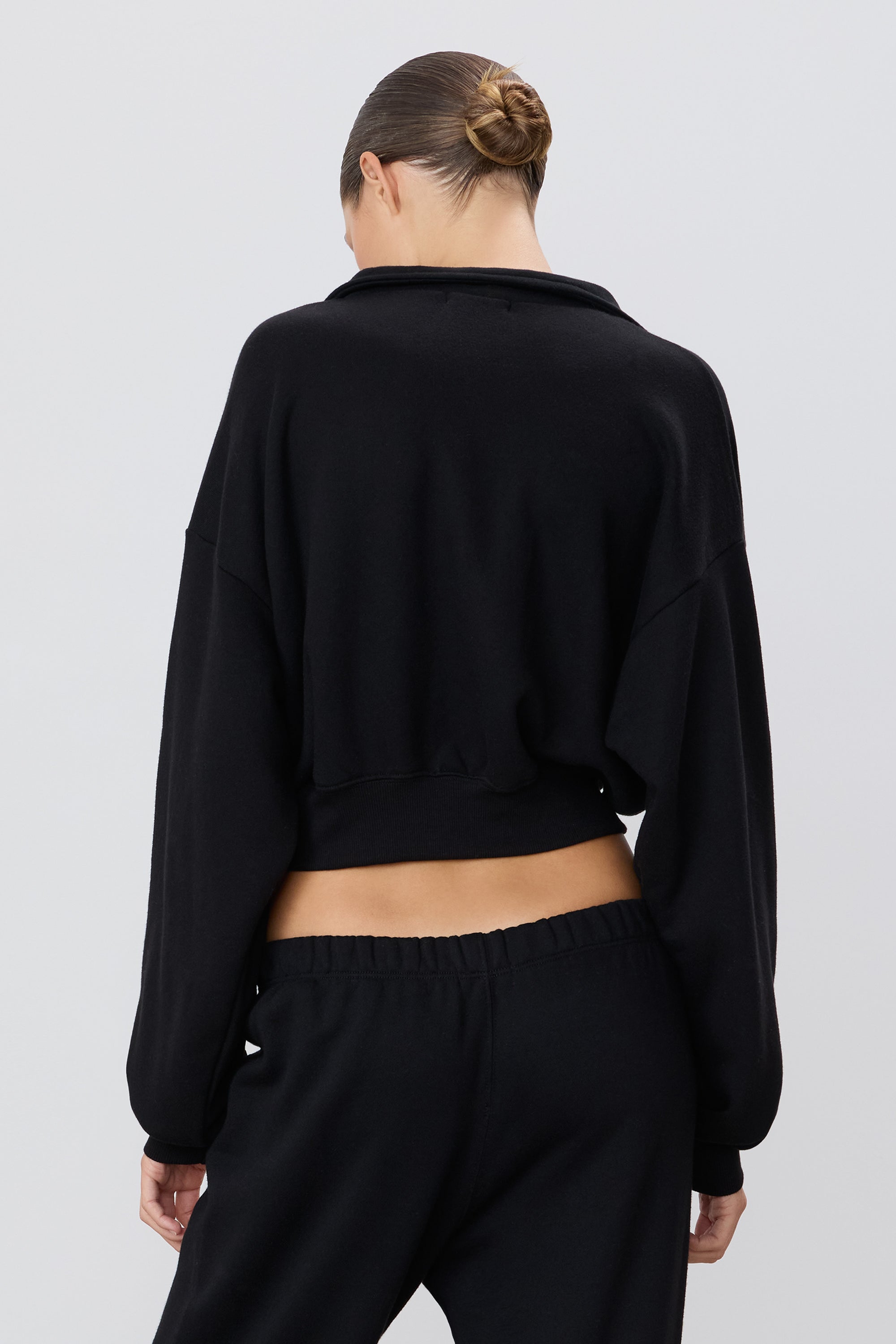 CROPPED HALF-ZIP SWEATSHIRT - ÉTERNE