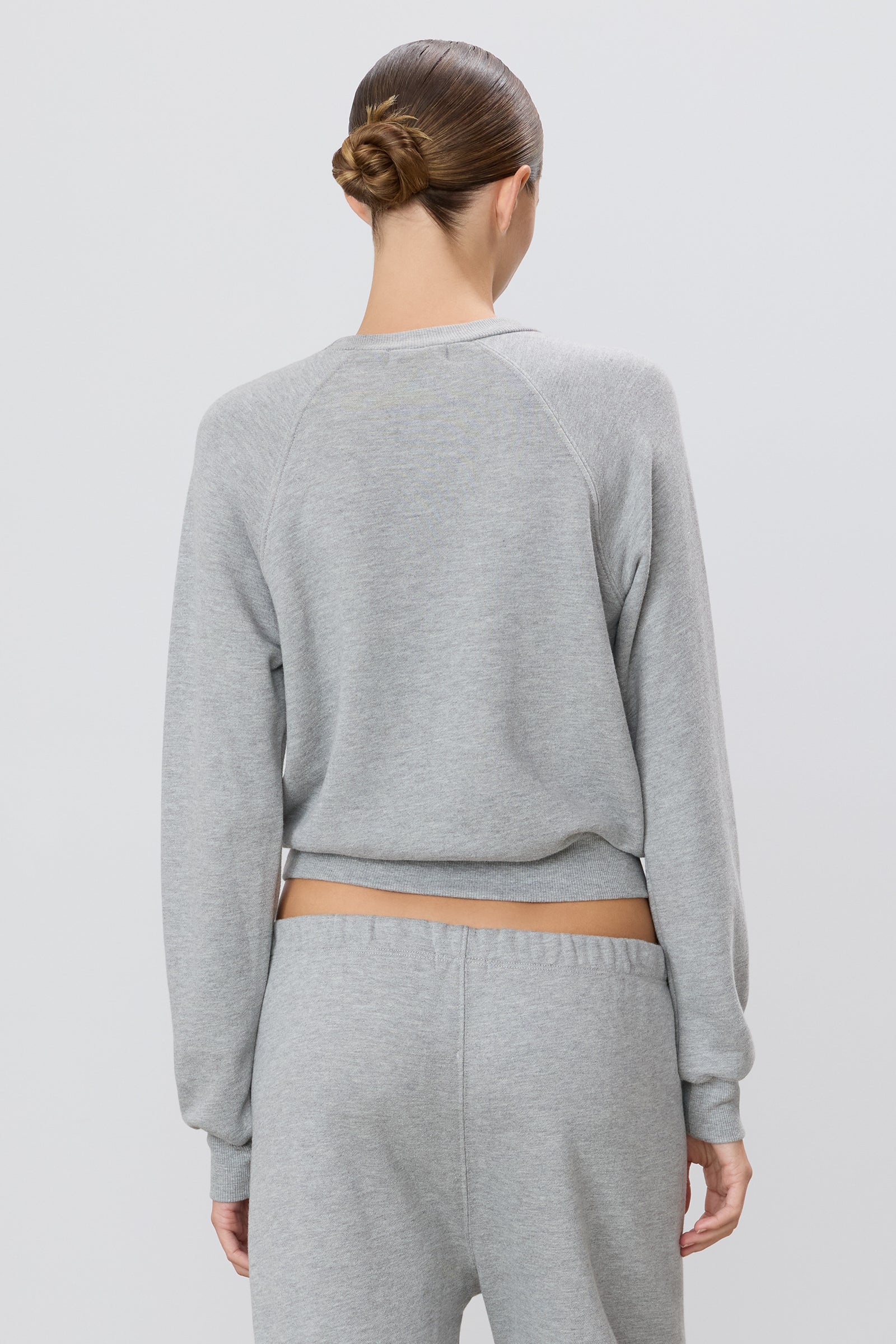 SHRUNKEN RAGLAN SWEATSHIRT - ÉTERNE