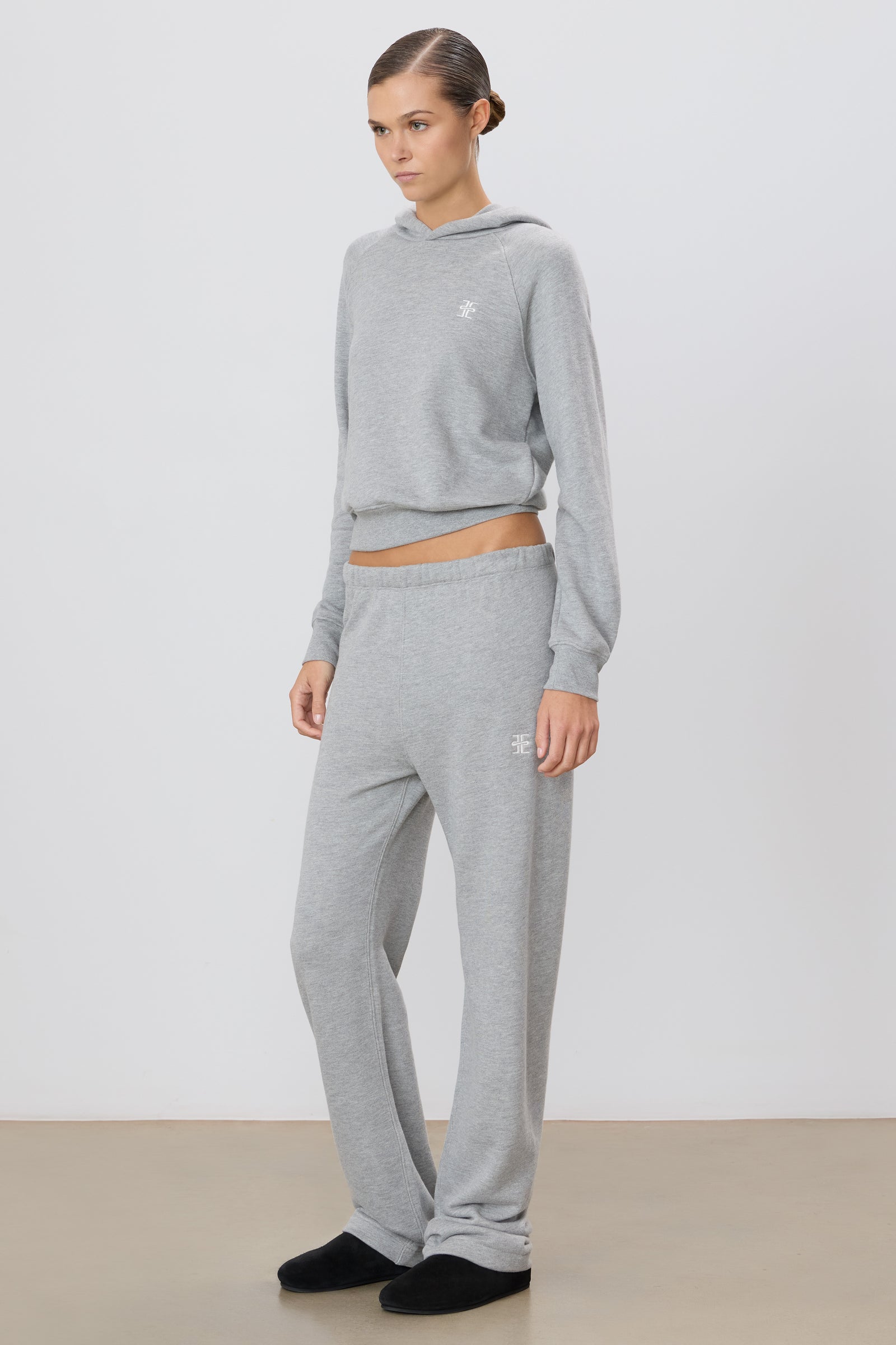 STRAIGHT LEG SWEATPANT - ÉTERNE