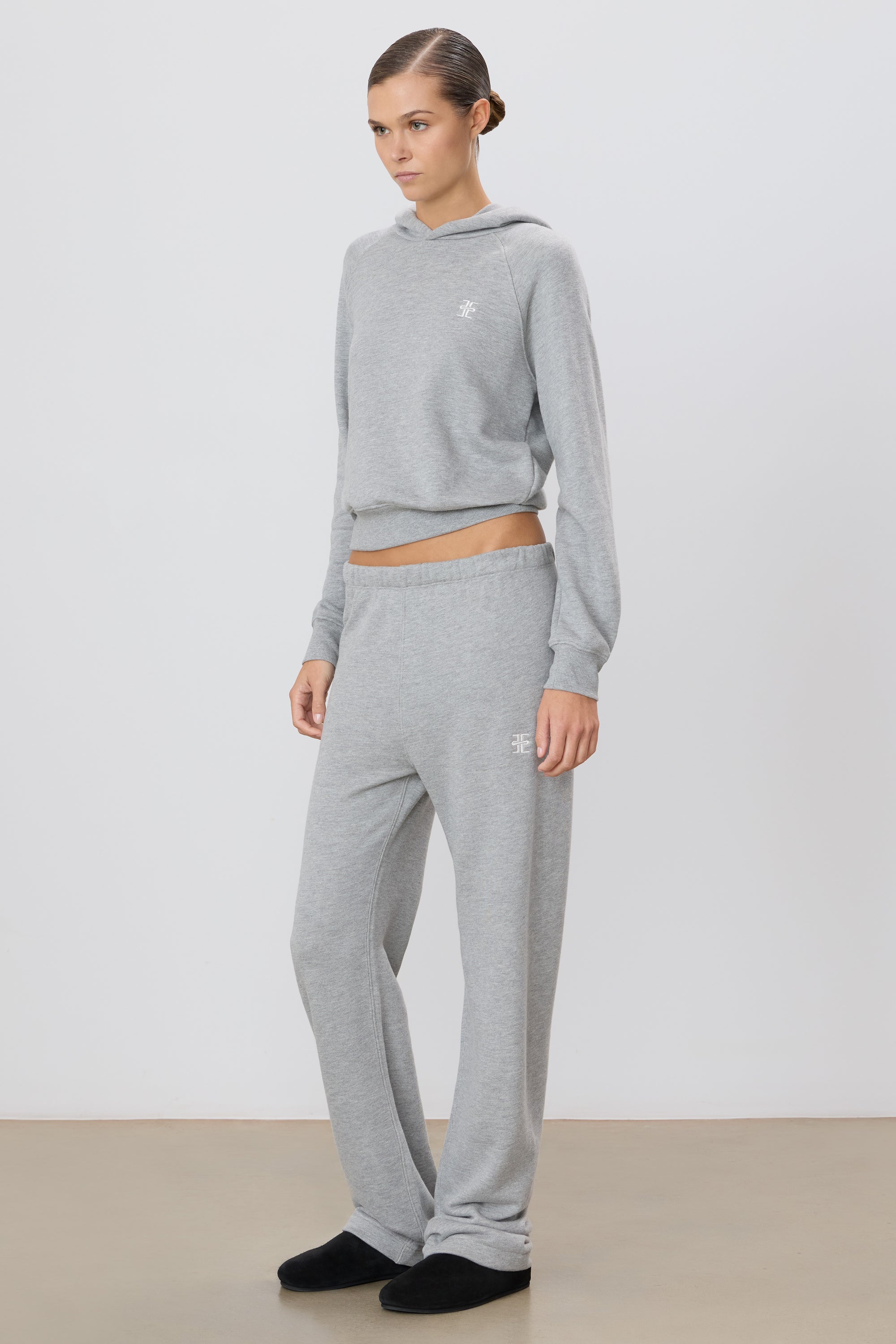 STRAIGHT LEG SWEATPANT - ÉTERNE