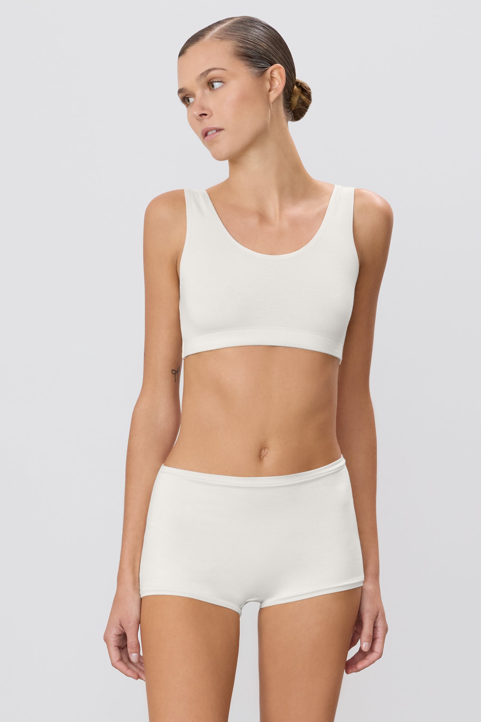 ÉTERNE HIGH WAISTED BOY SHORT